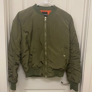 Bomber jacket